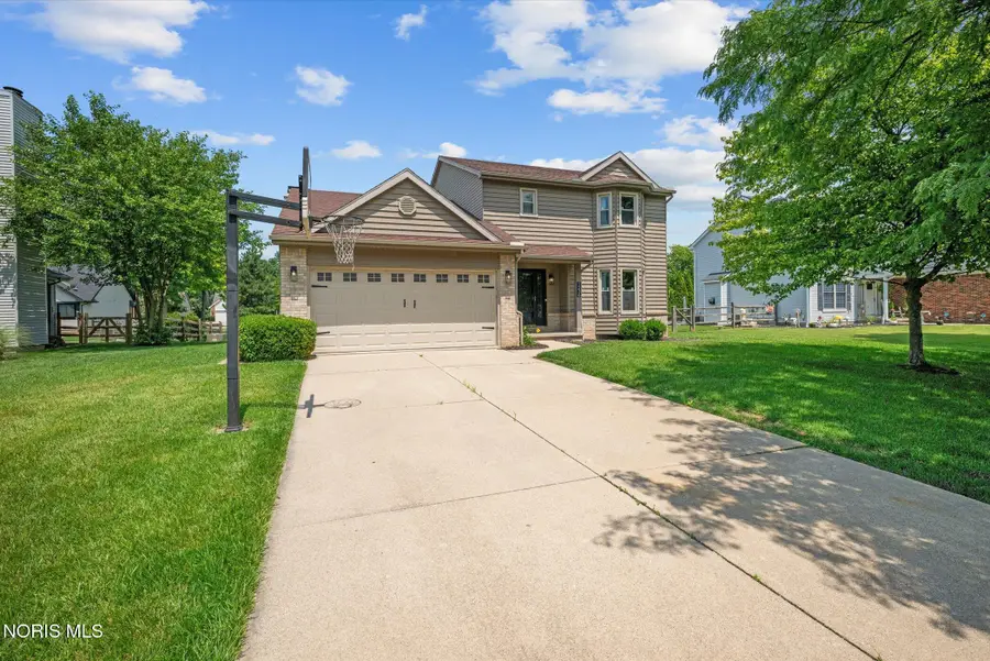 1236 Grassy Court, Rossford, OH 43460 - #2