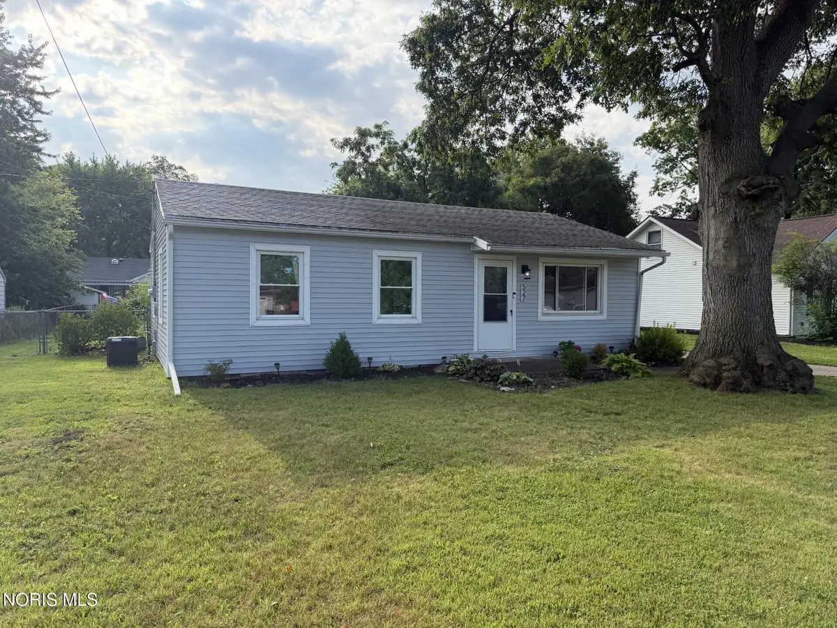 527 Favony Avenue, Holland, OH 43528 - #1