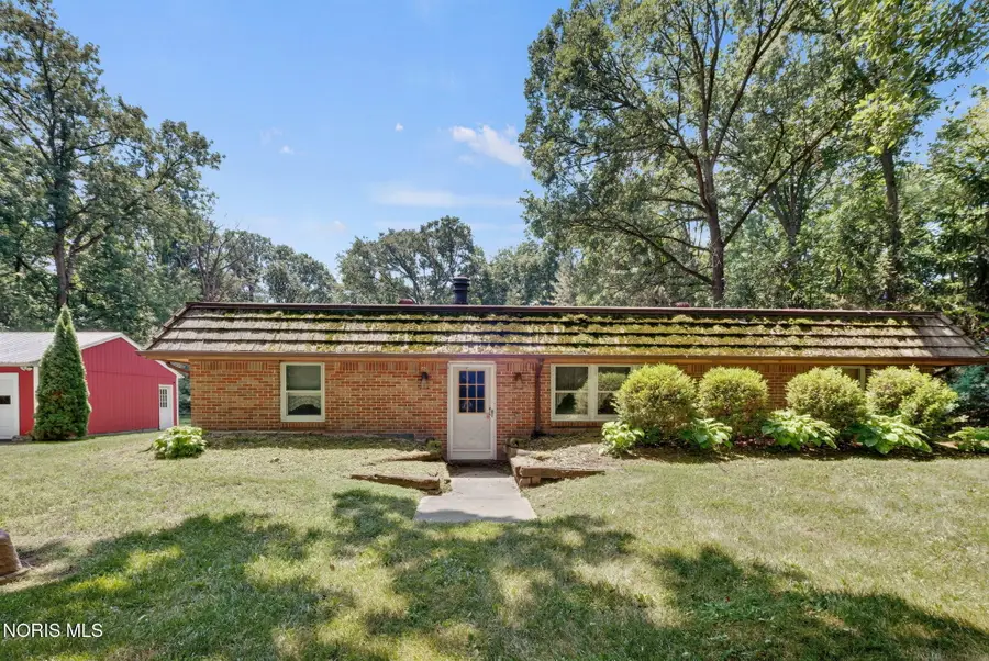 4691 Hanley Road, Millbury, OH 43447 - #2