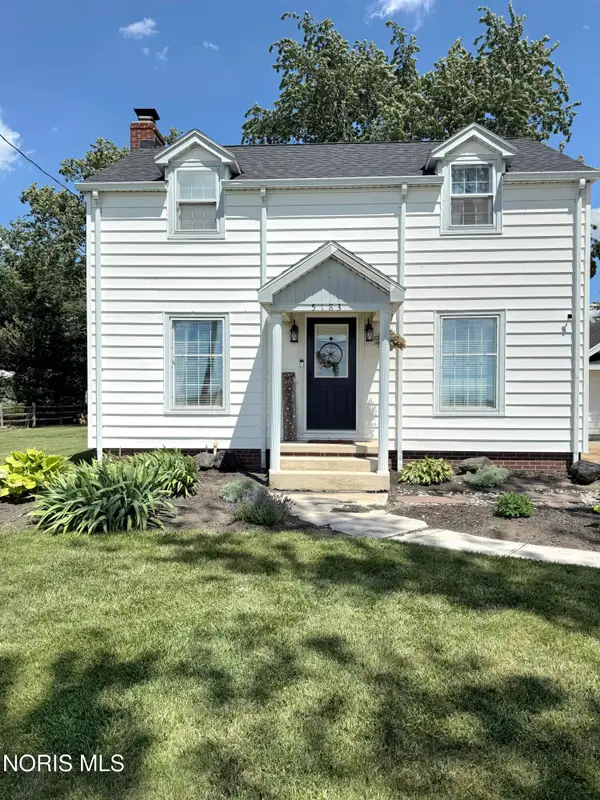 5183 N Genoa Clay Center Road, Curtice, OH 43412