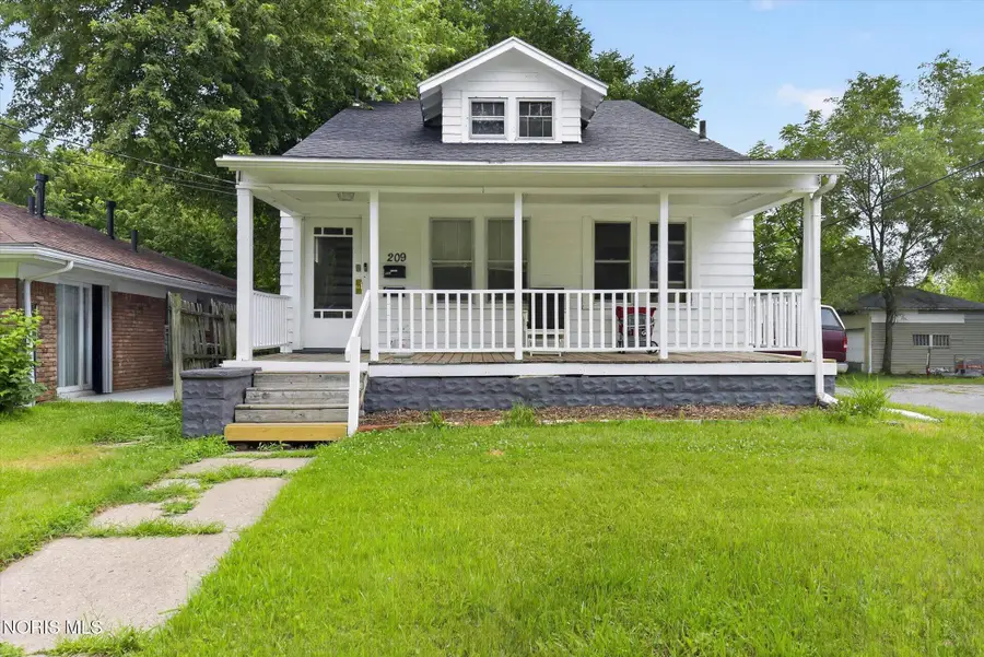 209 Eldred Avenue, Toledo, OH 43609 - #3