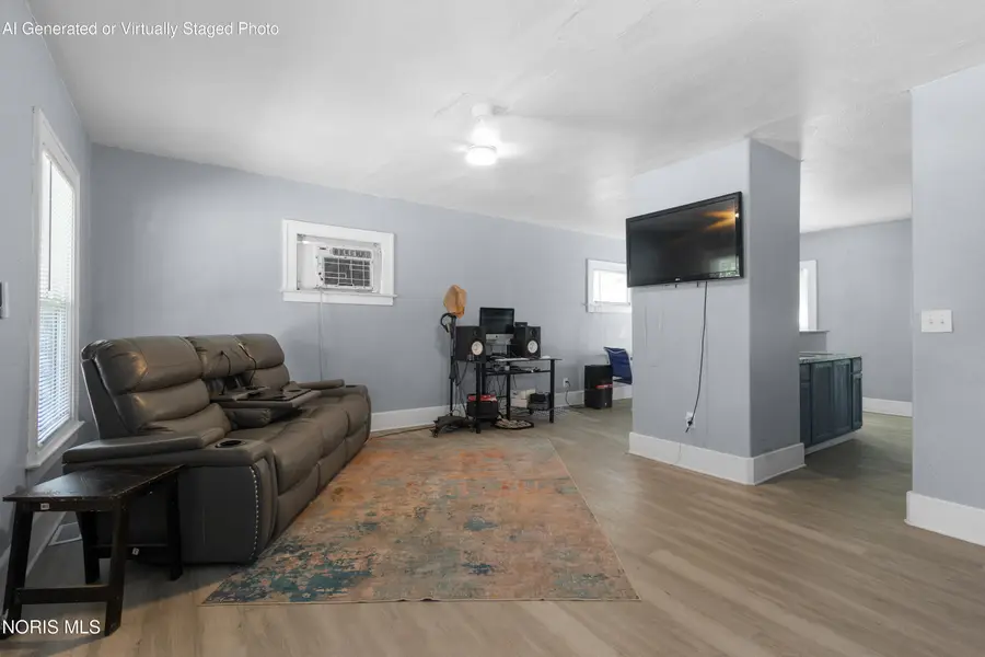 1051 Nebraska Avenue, Toledo, OH 43607 - #2