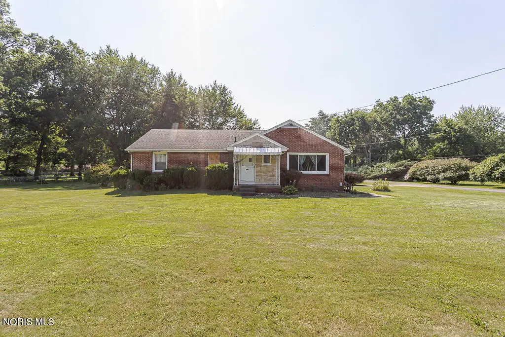 931 Harrow Road, Toledo, OH 43615 - #1
