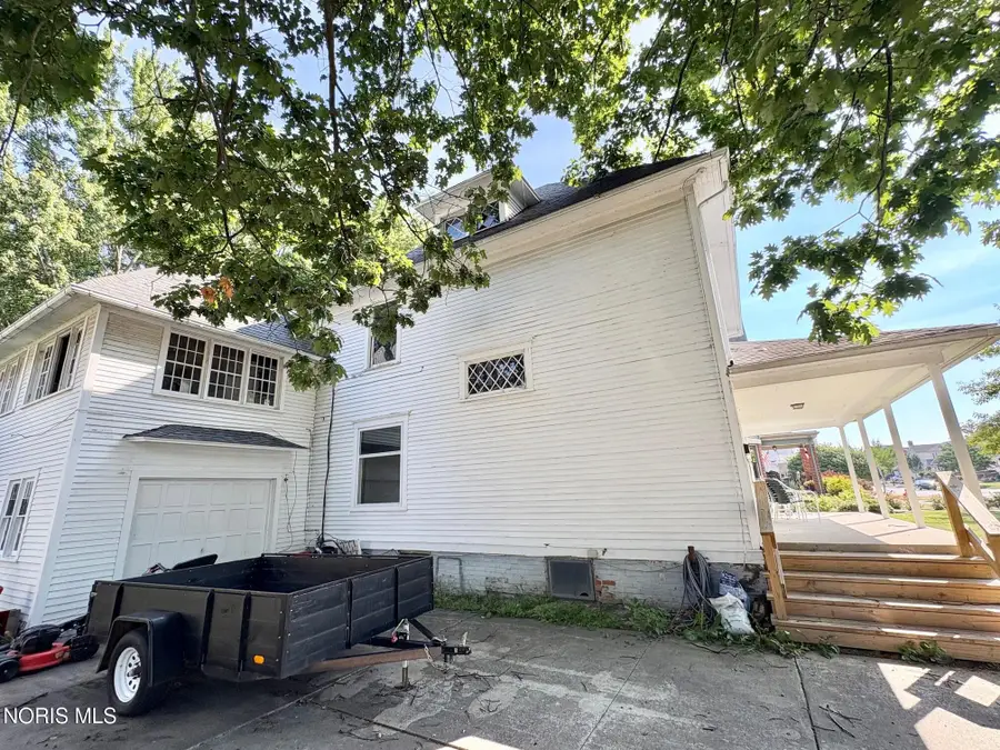 512 W Washington Street, Napoleon, OH 43545 - #3