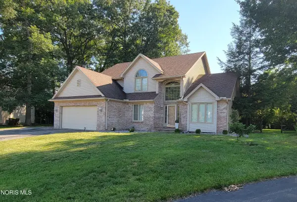 2327 Poplar Court, Sylvania, OH 43560