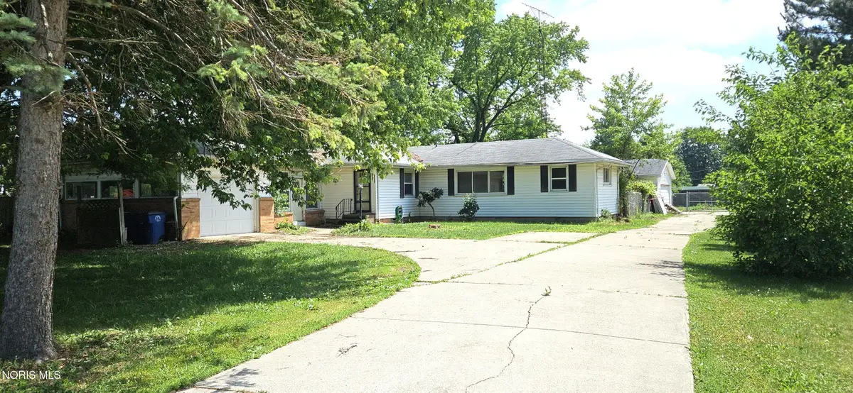 26658 Fort Meigs Road, Perrysburg, OH 43551 - #1