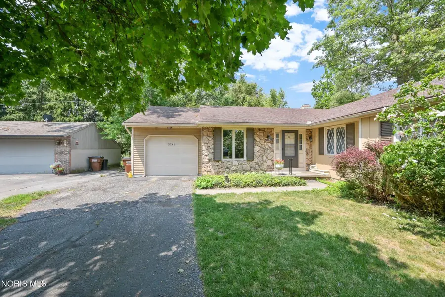 3241 Woodbrook Road, Toledo, OH 43617 - #3