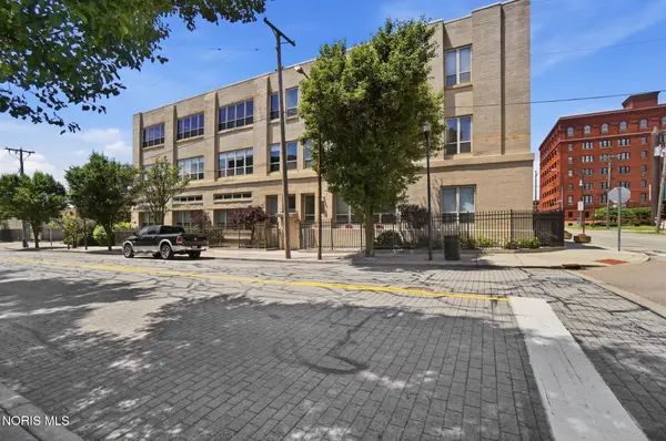 100 S Huron Street #Ste 6b, Toledo, OH 43604