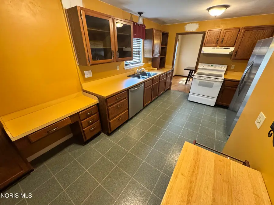 3730 Elmhurst Road, Toledo, OH 43613 - #3