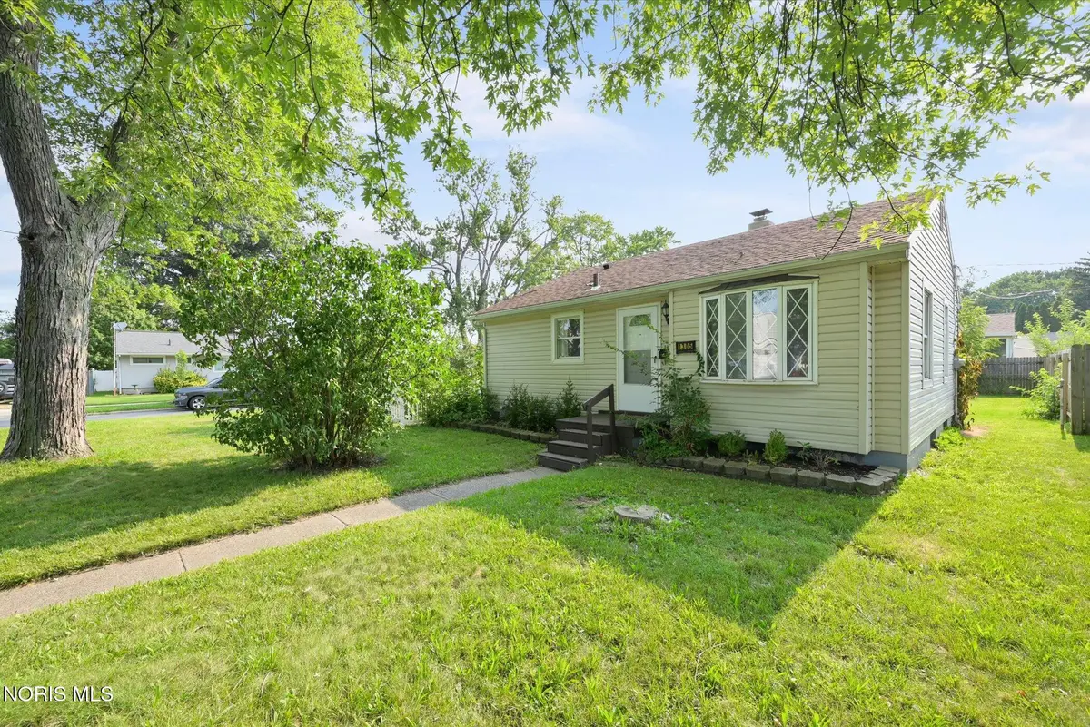 1305 Almon Avenue, Toledo, OH 43614 - #1