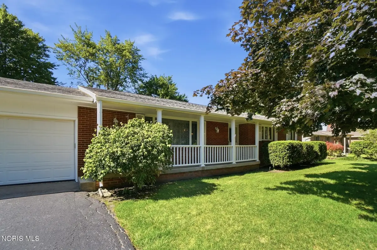 517 Kirk Drive, Findlay, OH 45840 - #1
