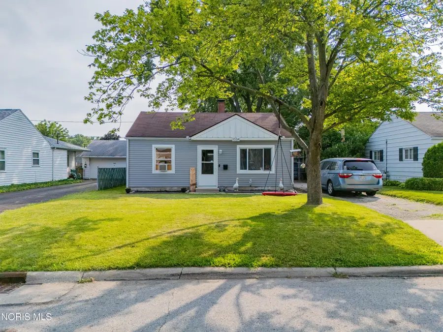 1034 Cady Street, Maumee, OH 43537 - #3