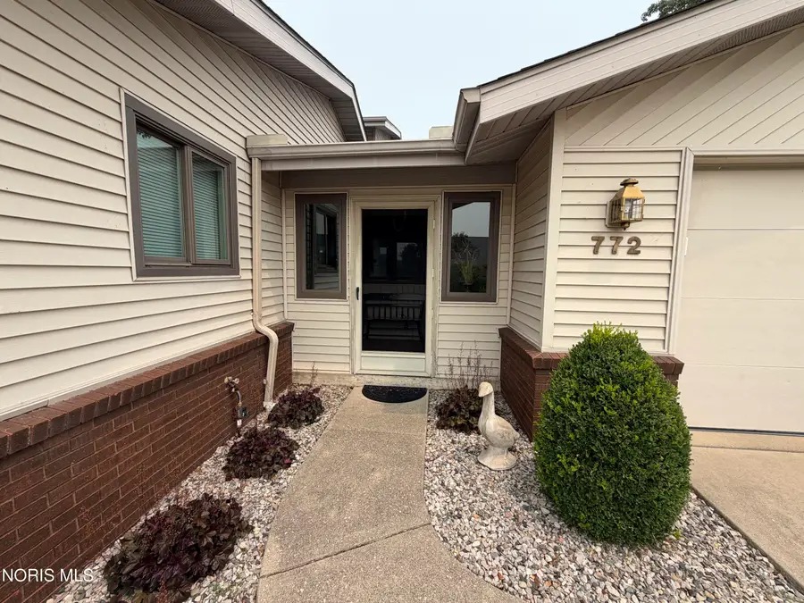 772 Deerwood Drive, Defiance, OH 43512 - #3