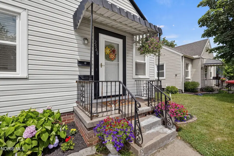 2566 Ivy Place, Toledo, OH 43613 - #2
