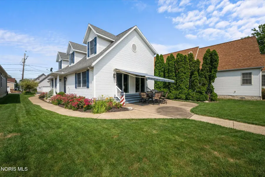 1541 N Anchor Avenue, Port Clinton, OH 43452 - #3