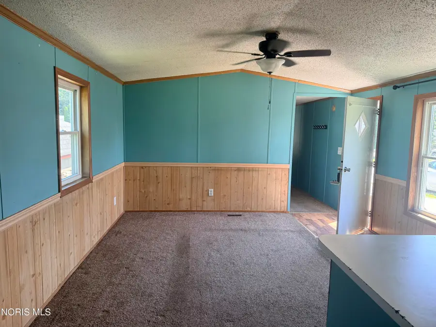 8146 Silverwood Drive #L-228, Findlay, OH 45840 - #3
