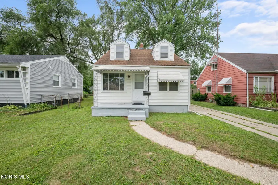 110 Orville Drive, Toledo, OH 43612 - #3