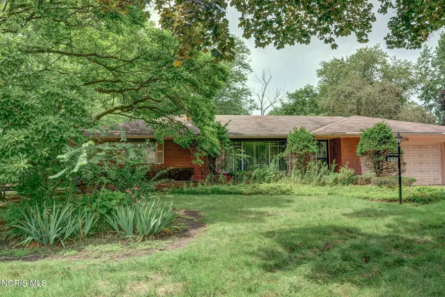 641 Mackow Drive, Toledo, OH 43607 - #3