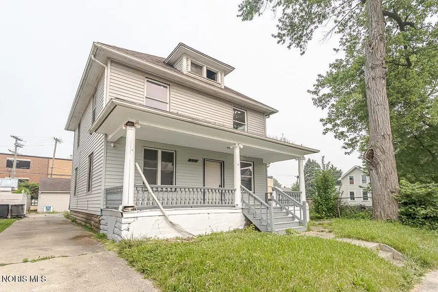 831 Oak Street, Toledo, OH 43605 - #3