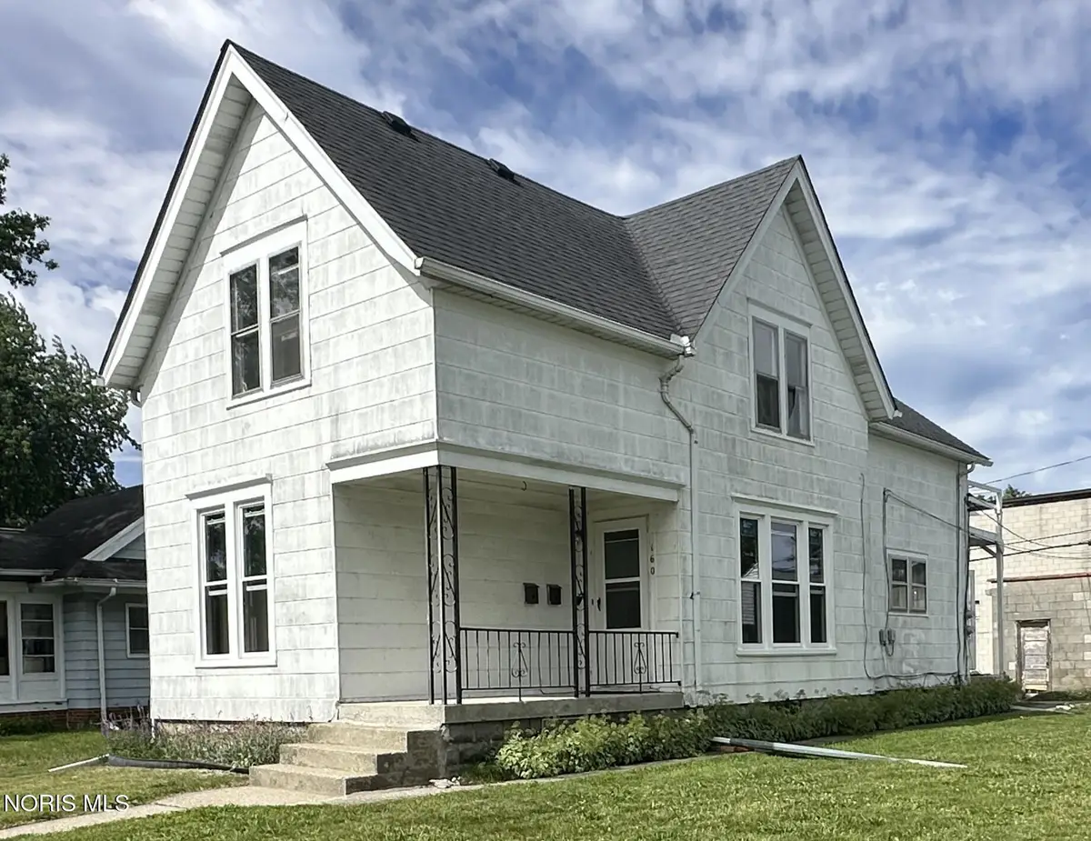 160 Oak Street, Rossford, OH 43460 - #1