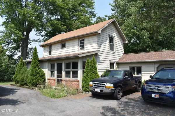 11519 Prov Neap Swan Road, Grand Rapids, OH 43522