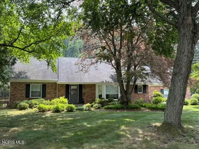 4919 Forest Hill Drive, Toledo, OH 43623 - #2