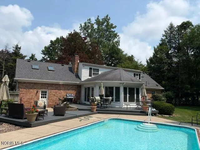 4919 Forest Hill Drive, Toledo, OH 43623 - #3