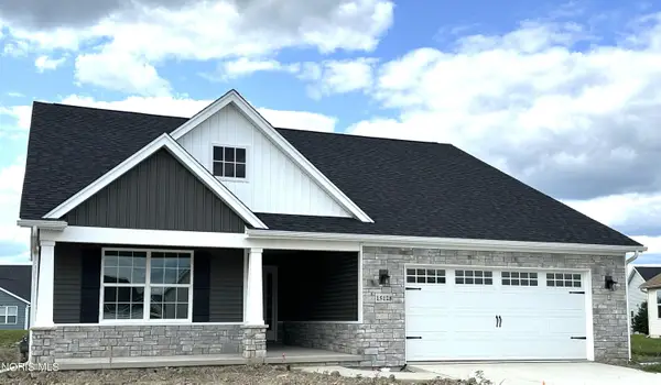 15128 Sugar Maple Drive, Perrysburg, OH 43551