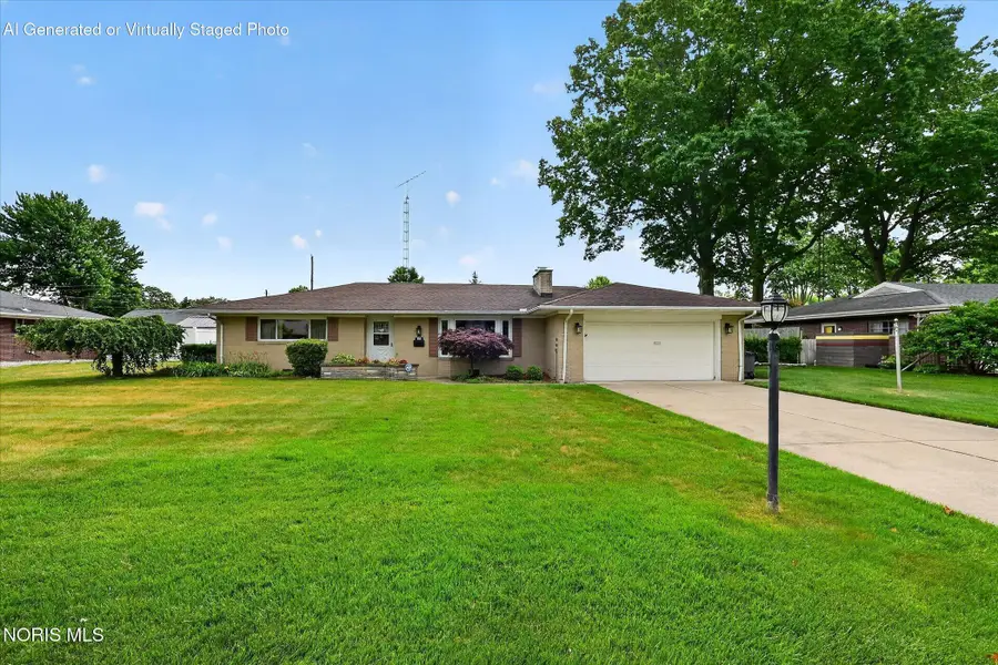 3658 Coronada Drive, Toledo, OH 43615 - #3