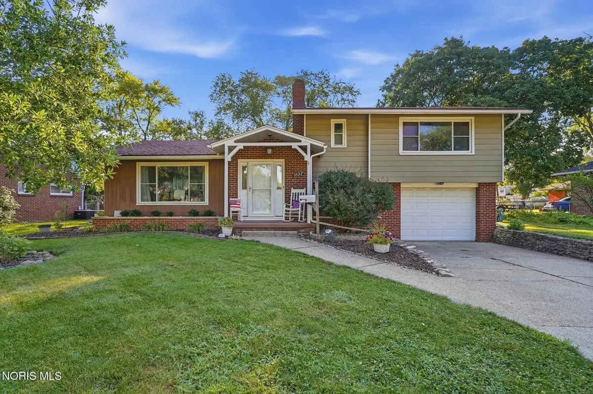 1022 Scribner Street, Maumee, OH 43537 - #1