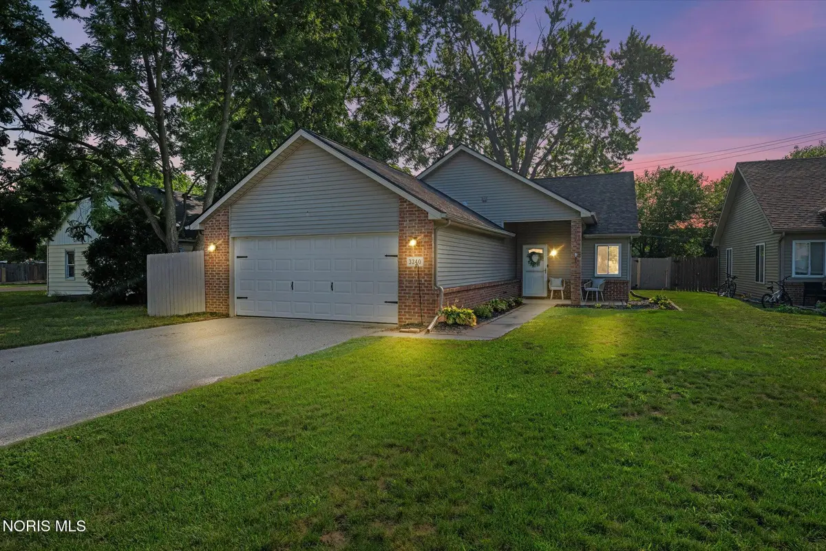3240 Marsrow Avenue, Toledo, OH 43615 - #1