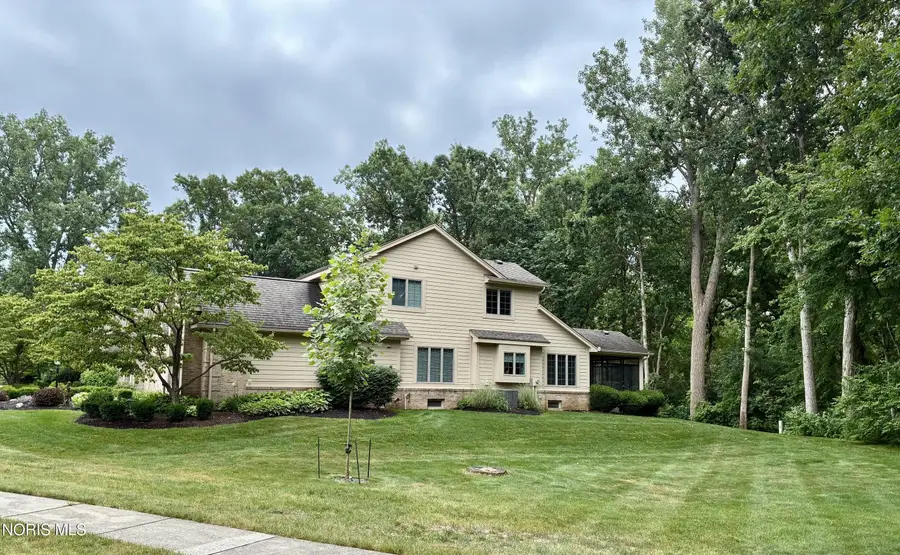 6541 Carrietowne Court, Toledo, OH 43615 - #3
