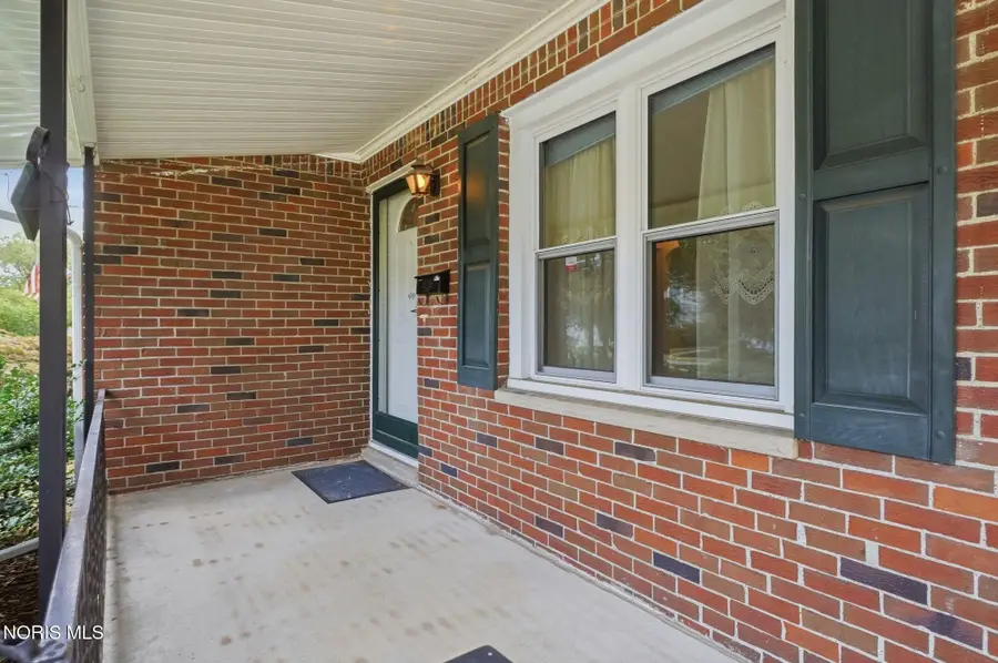 3137 Winston Boulevard, Toledo, OH 43614 - #3