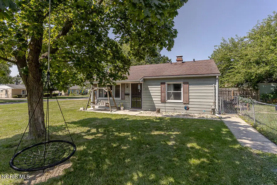 2307 Hayden Street, Toledo, OH 43605 - #3