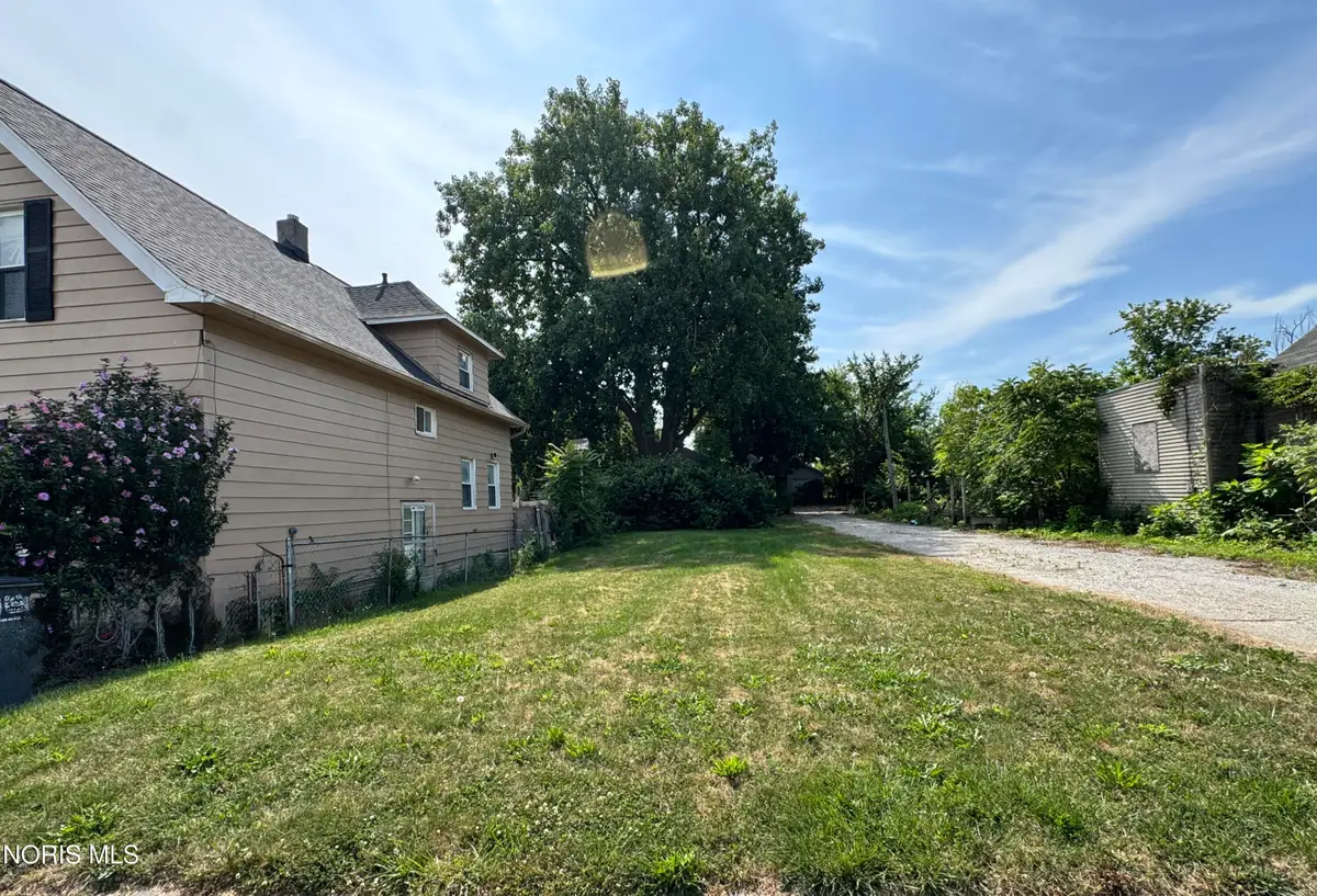2332 N Erie Street, Toledo, OH 43611 - #1