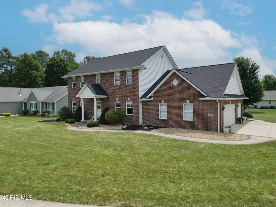 413 Oak Street, Ada, OH 45810 - #2
