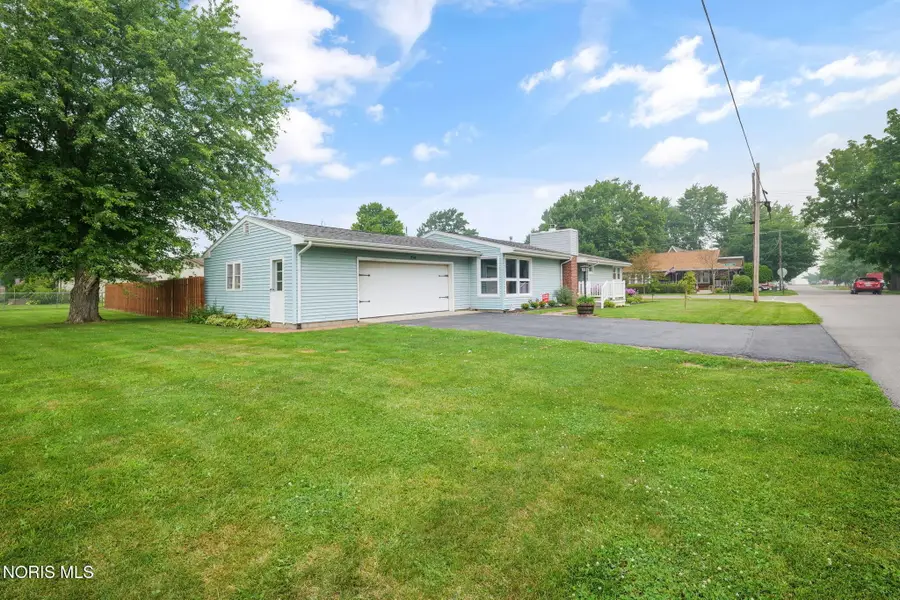 214 N Todd Street, McComb, OH 45858 - #3