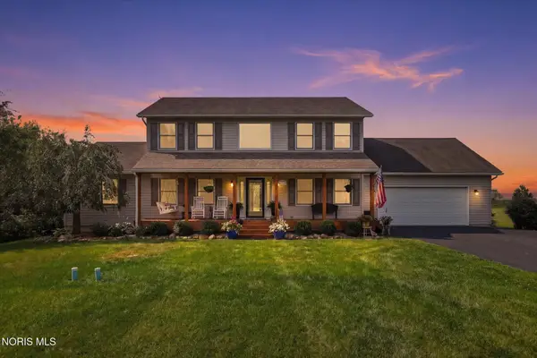 16056 W Smith Road, Elmore, OH 43416