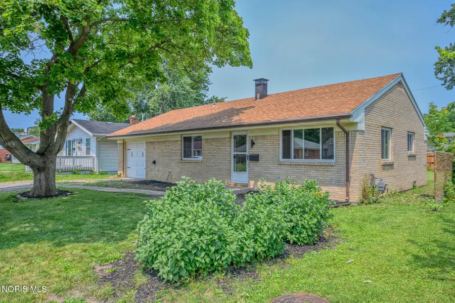 1328 Cady Street, Maumee, OH 43537 - #2