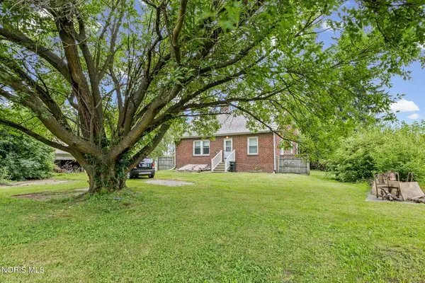 8905 Mandell Road, Perrysburg, OH 43551