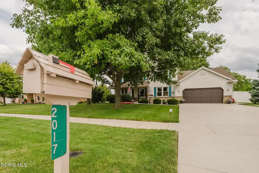 2017 Stonecliff Drive, Findlay, OH 45840 - #2