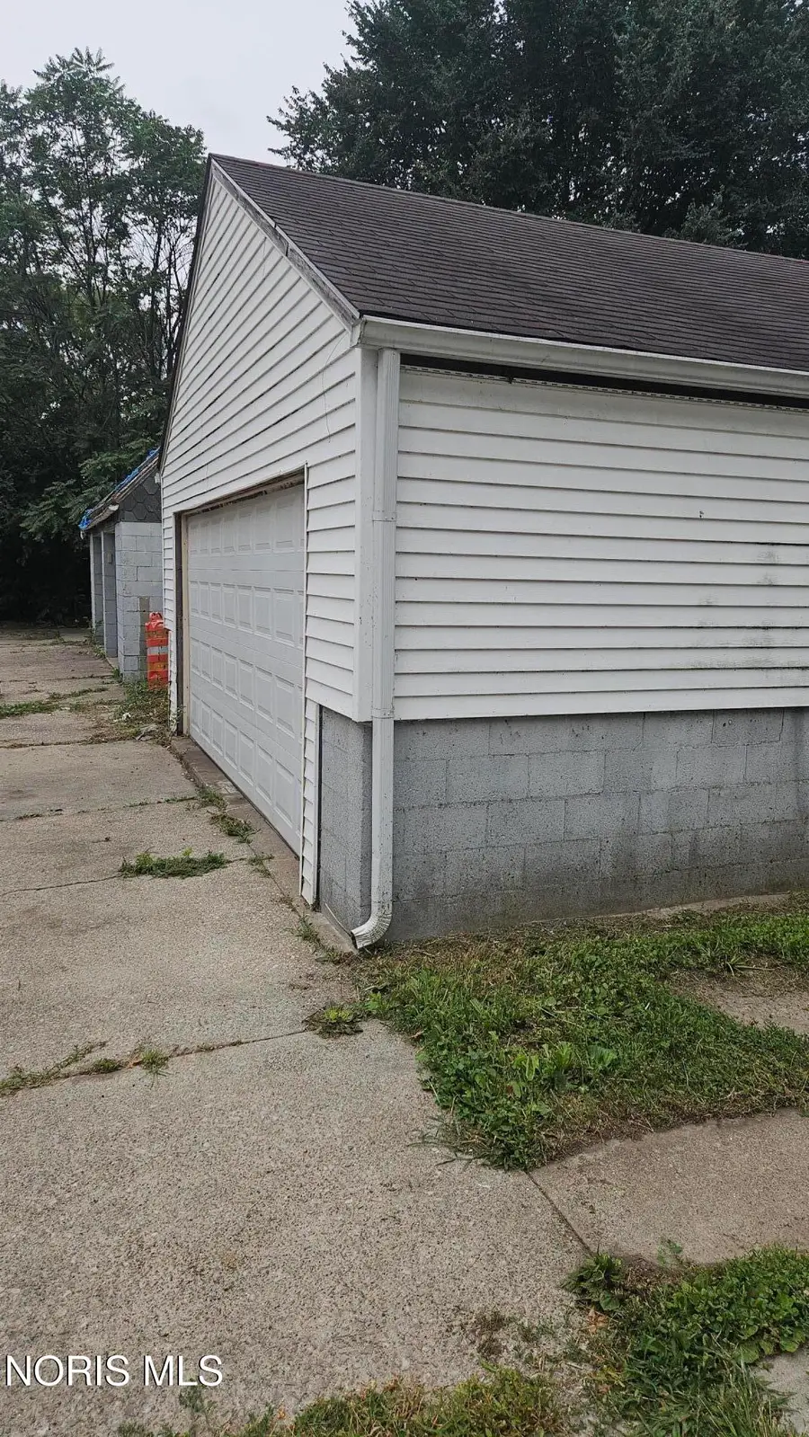 725 Plymouth Street, Toledo, OH 43605 - #2