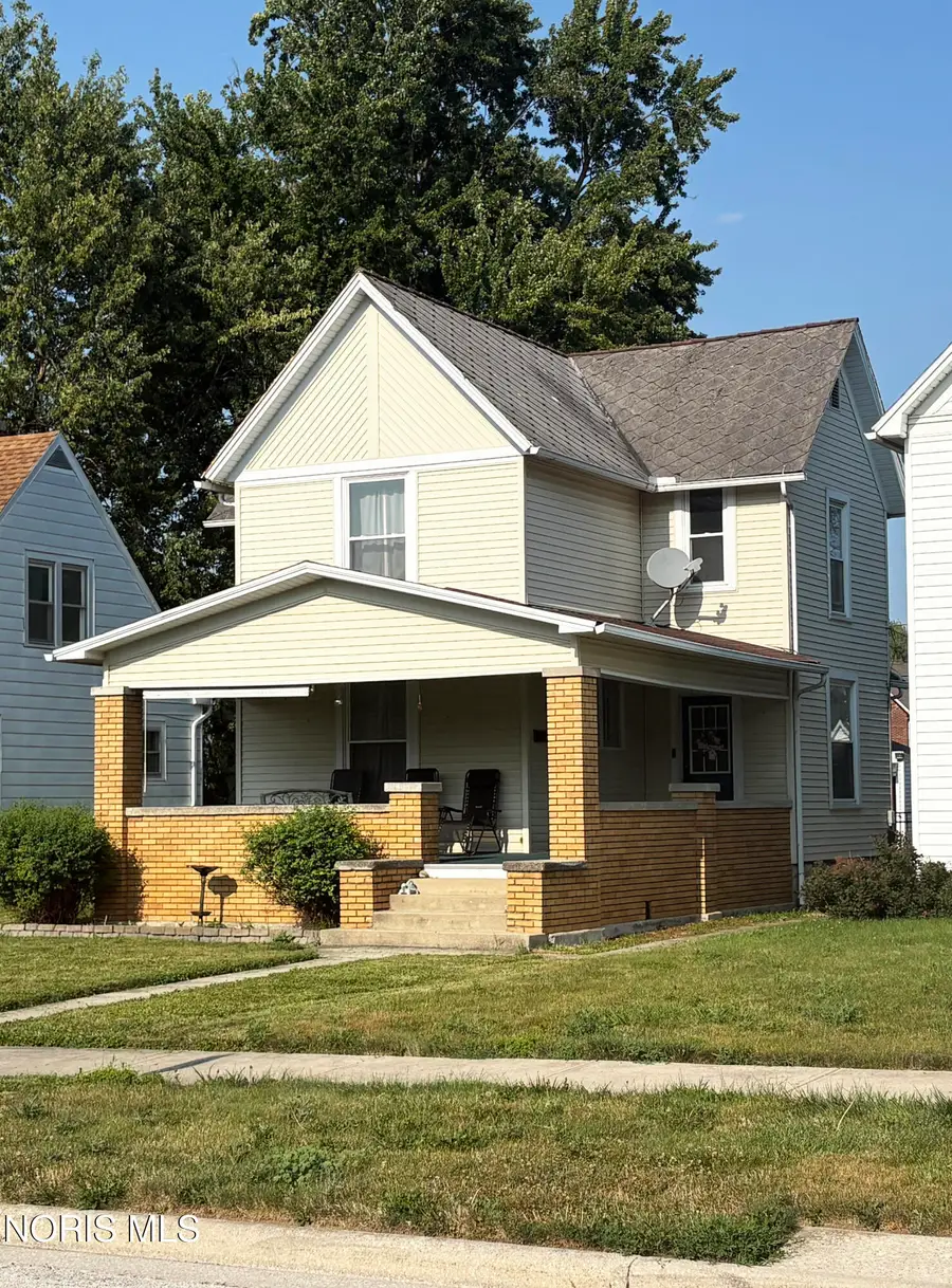 209 Shinkle Street, Findlay, OH 45840 - #2