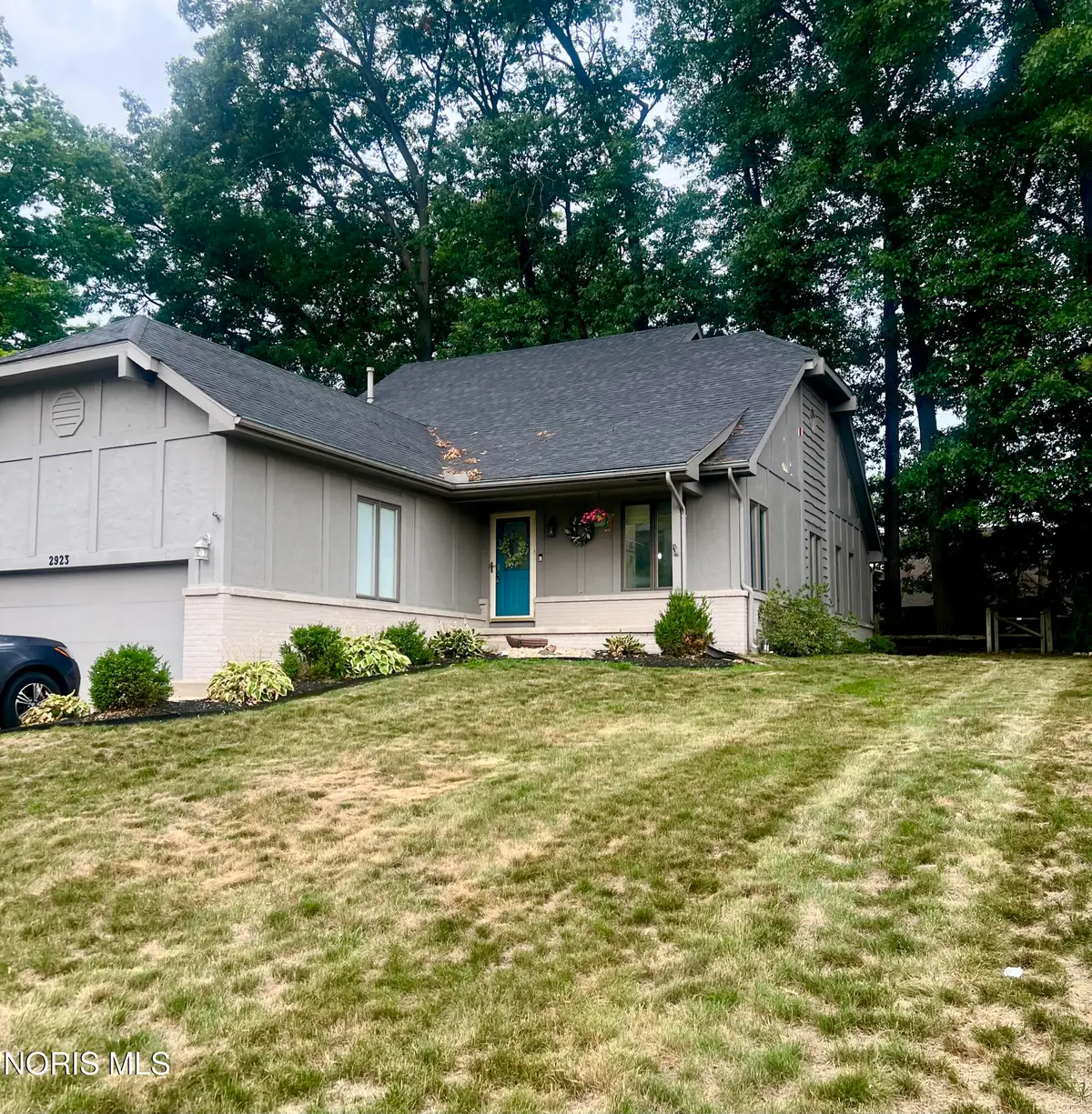 2923 Stoneleigh Drive, Toledo, OH 43617 - #1