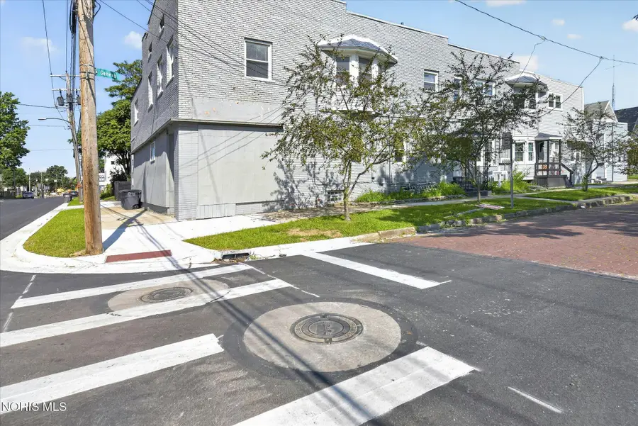 1732 Arlington Avenue, Toledo, OH 43609 - #2