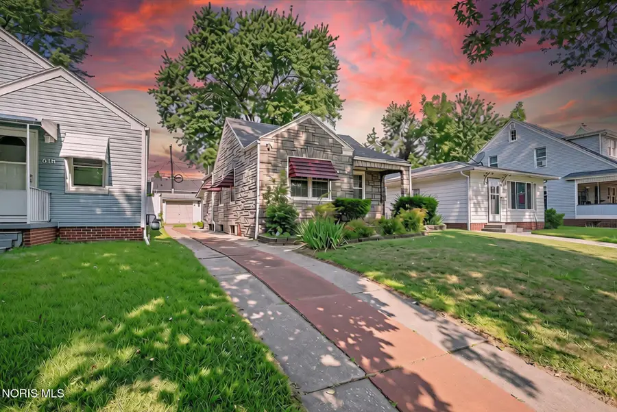 616 Bronx Drive, Toledo, OH 43609 - #2