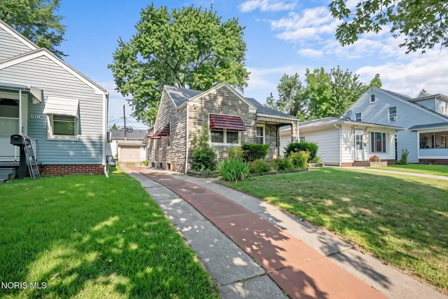 616 Bronx Drive, Toledo, OH 43609 - #3