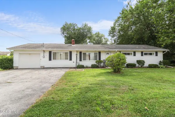 1430 Clough Street, Bowling Green, OH 43402