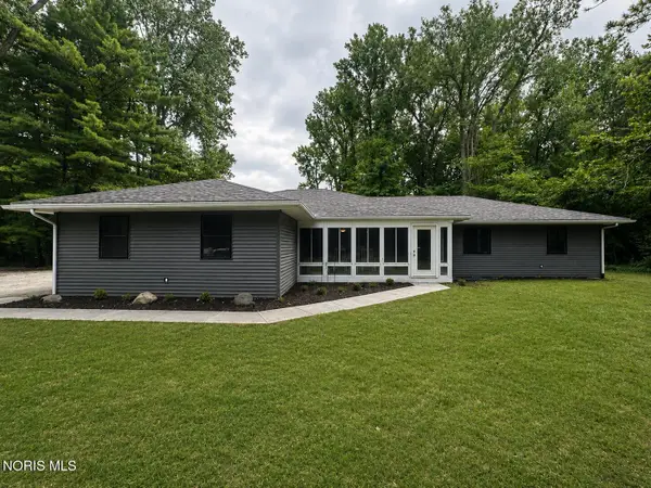 7221 Manore Road, Whitehouse, OH 43571