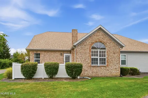 2235 Fox Run Circle # 4-14, Findlay, OH 45840